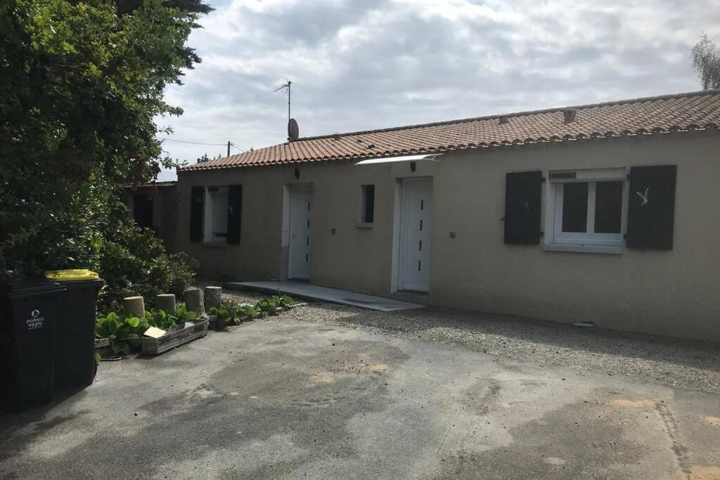 Studio Avec Spa Interieur Prive Pornic Exterior photo